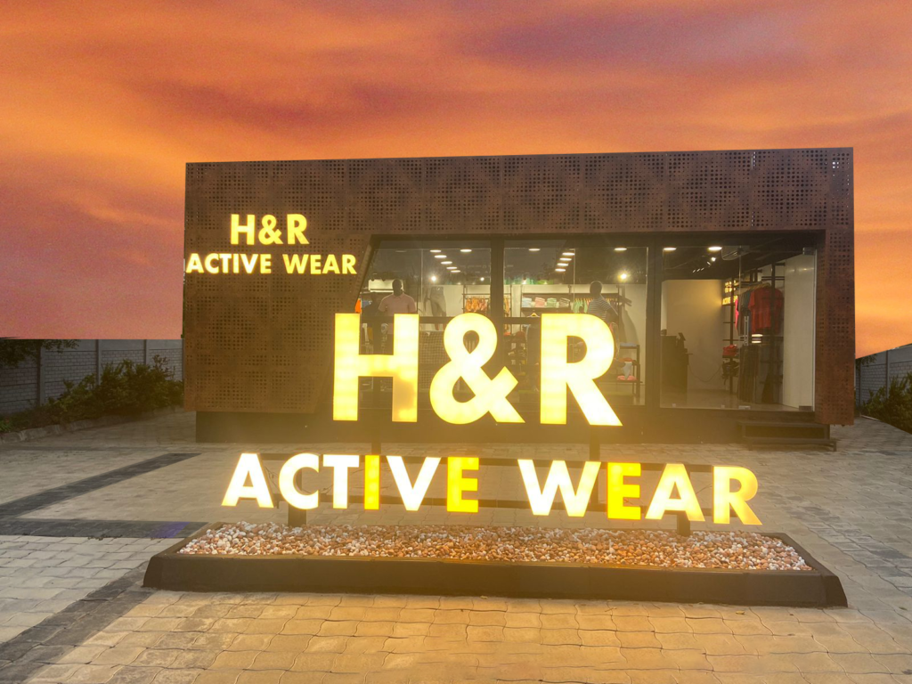 H&R Active Wear Office
